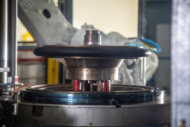 Pirelli Bollate hydraulic press